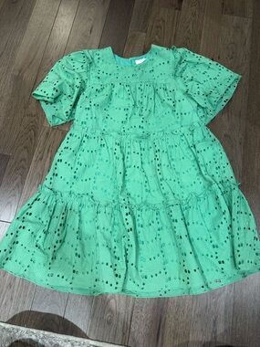 Hyacinth House by Tuckernuck Green Eyelet Tiered Casual Dress